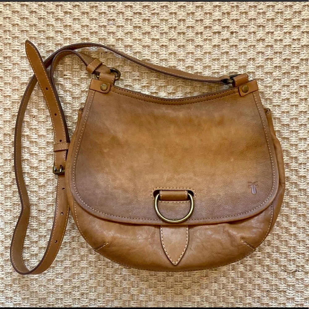 CCO! FRYE Lucy Crossbody Satchel Bag Purse Beige Leather